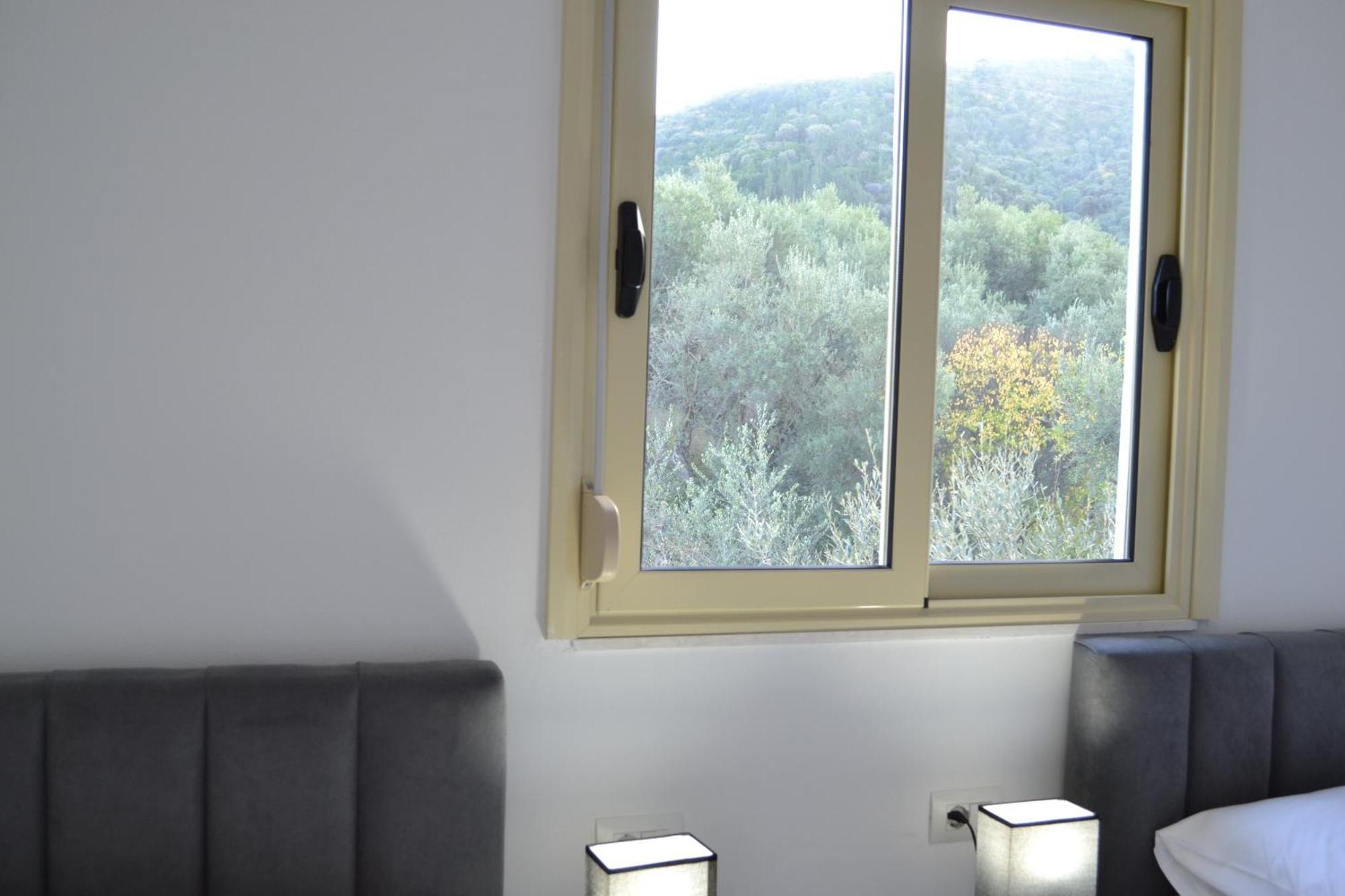 Seaview Gateway 2 Bedrooms Apartment & Garage Vlorë 外观 照片