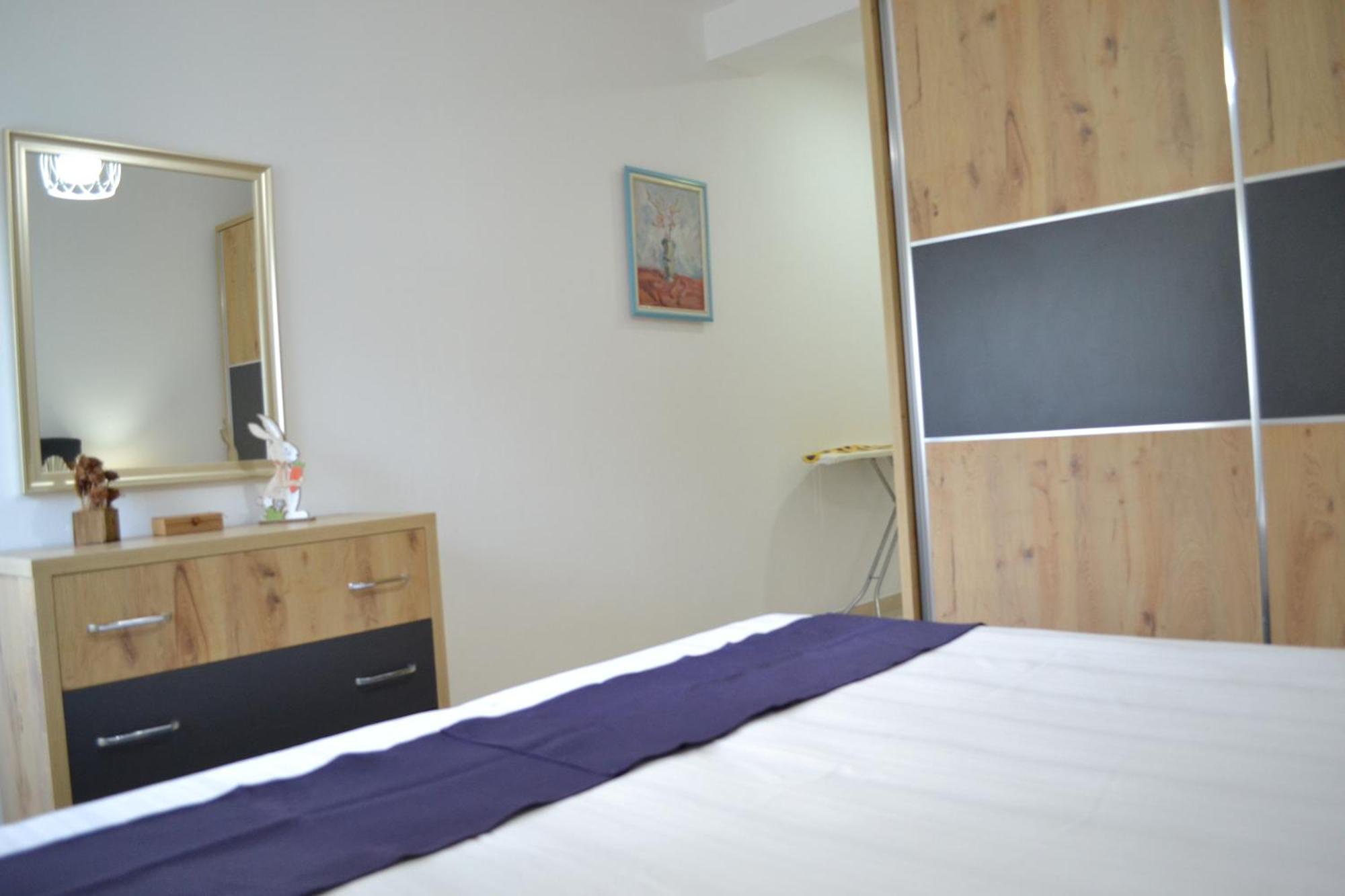 Seaview Gateway 2 Bedrooms Apartment & Garage Vlorë 外观 照片