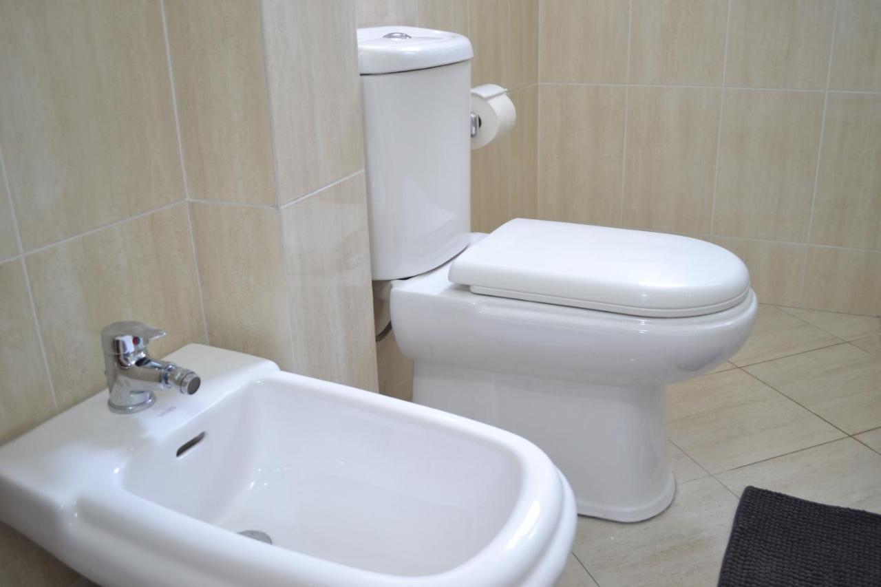 Seaview Gateway 2 Bedrooms Apartment & Garage Vlorë 外观 照片