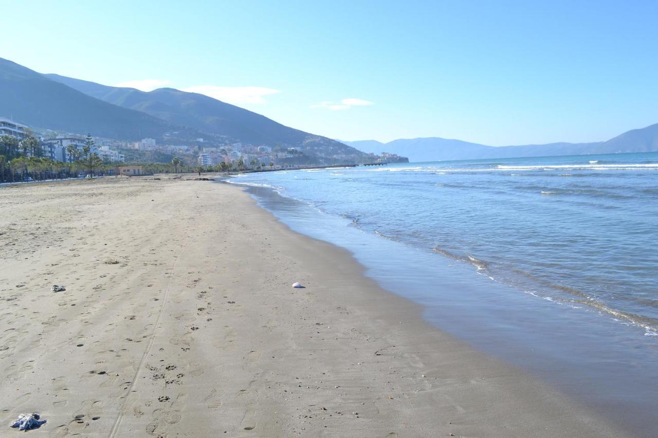 Seaview Gateway 2 Bedrooms Apartment & Garage Vlorë 外观 照片